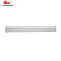 Emergencia 3 horas CE RoHS 120-277v 220-240v 40w 105lm / w led tri-proof luz lineal 5 años de garantía